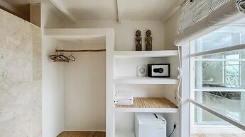 Gravity Boutique Suites