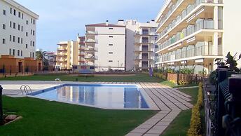 Beachfront Apartment in Roses