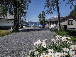 Spacious Holiday Home in Kinsarvik