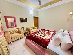 Decent Family Guest House