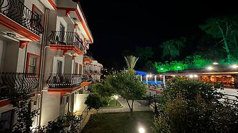 Casa De Levi̇ssi̇ Hotel Oludeni̇z
