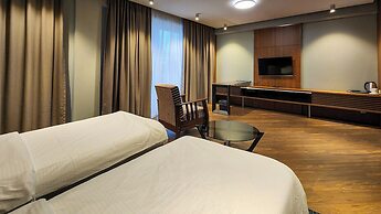 Golden Palace Hotel