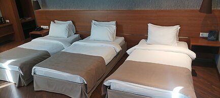 Golden Palace Hotel