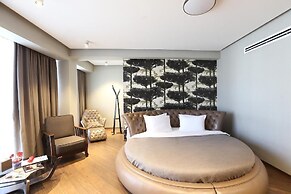 Golden Palace Hotel