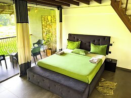Leisure Land Villas