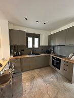Meliana Homes