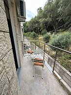 Meliana Homes