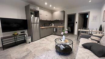Meliana Homes