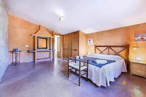 Cottage in Pollensa With Private Pool