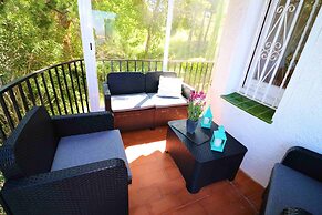 Roses Beach Apartment for 6