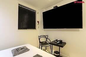 CHESS HOTEL