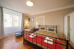 Old Town - Templova Apartments