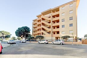 Apartment With Scenic View