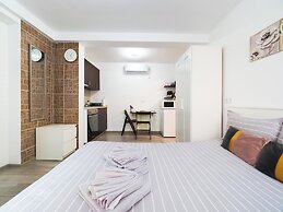Ben Apartments