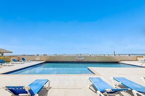 Apartment in Roses Near Canyelles Beach