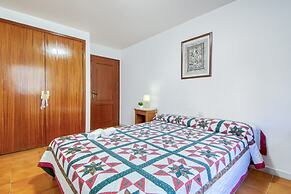 Apartment in Roses Near Canyelles Beach