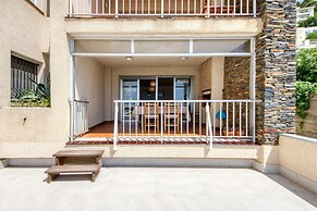Apartment in Roses Near Canyelles Beach
