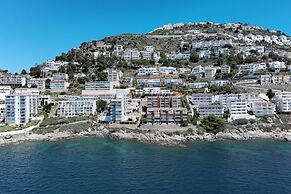 Apartment in Roses Near Canyelles Beach