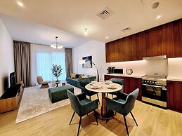 Stylish 1BR Apartment in La Sirene