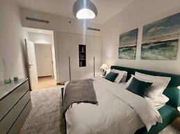Stylish 1BR Apartment in La Sirene