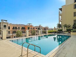 Stylish 1BR Apartment in La Sirene