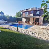 MERAL RESORT 1