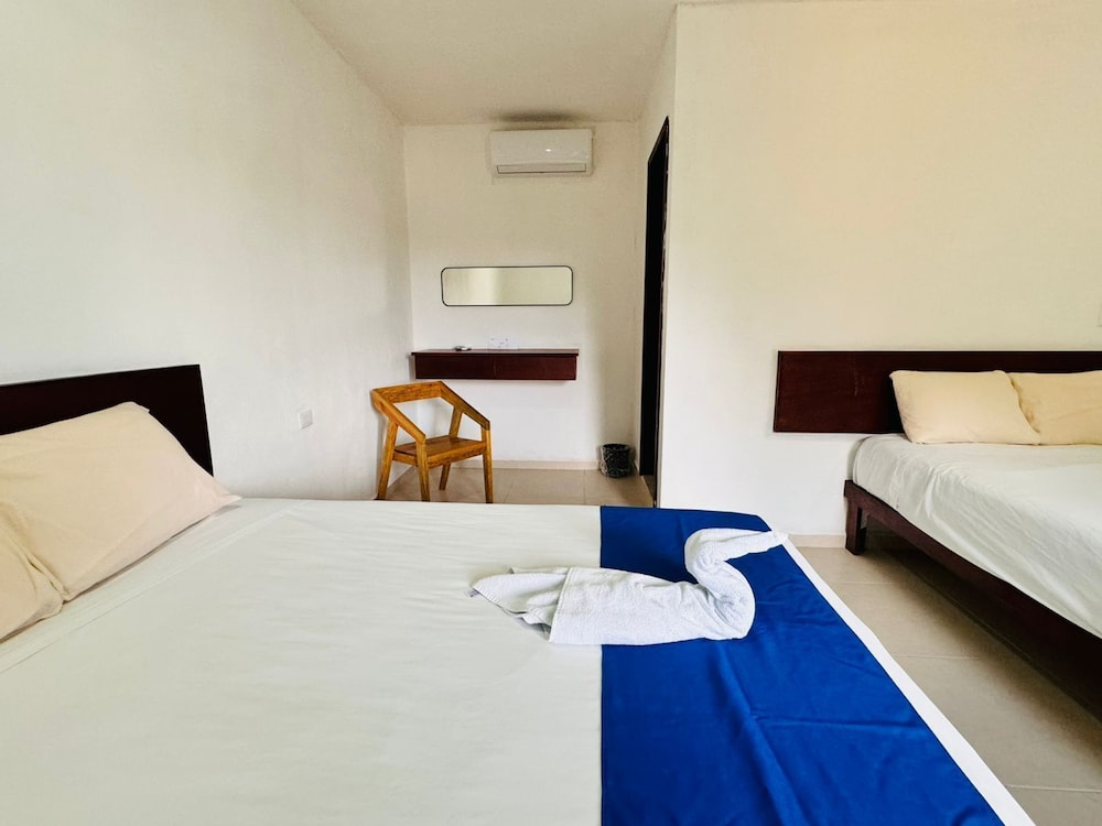Hotel Rodriguez