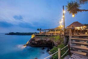 Water Blow Huts