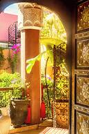 Riad Roxanne