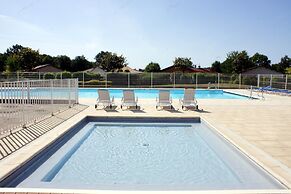 Spacious Villa With Garden and Pool