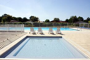 Spacious Villa With Garden and Pool