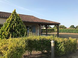 Spacious Villa With Garden and Pool