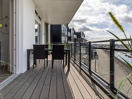 Lush Apartment With Water Views