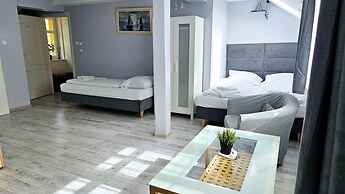 Comfortable House With Private Pool, Kolczewo