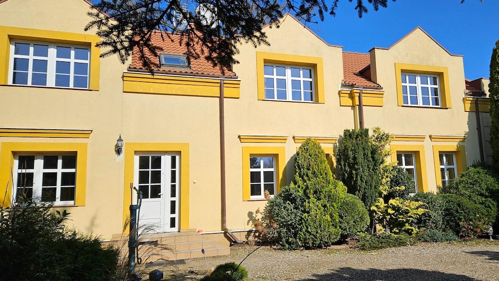 Comfortable House With Private Pool, Kolczewo