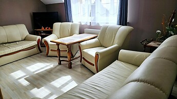 Comfortable House With Private Pool, Kolczewo