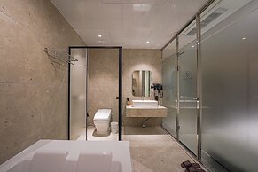 Urban Groove Hotel