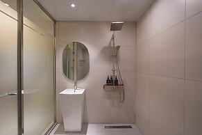 Urban Groove Hotel