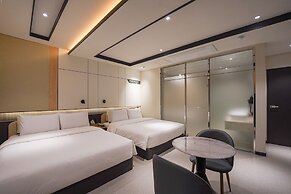 Urban Groove Hotel