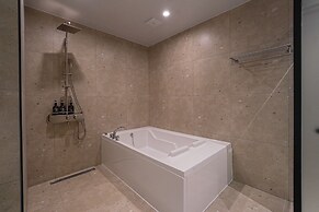 Urban Groove Hotel
