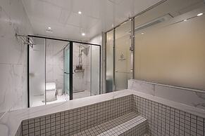 Urban Groove Hotel