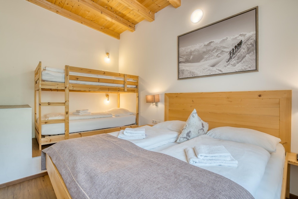 Apartment Building Ferien, Neukirchen