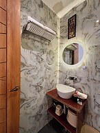 Check Inn Homes - Rishikesh