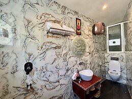 Check Inn Homes - Rishikesh