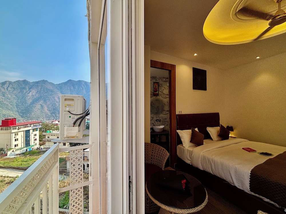 Check Inn Homes - Rishikesh