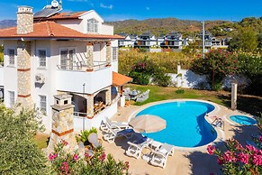 Villa Begonvil in Karagedik