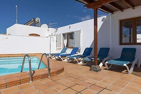 Villa Haria in T as