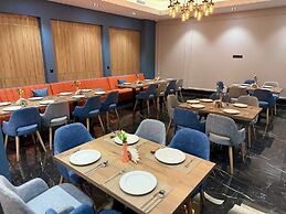 Rivana Hotel