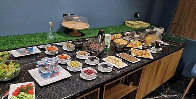 Rivana Hotel