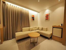 Daisy Hotel